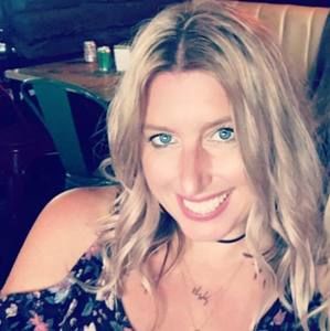 Meet your Posher, Denee